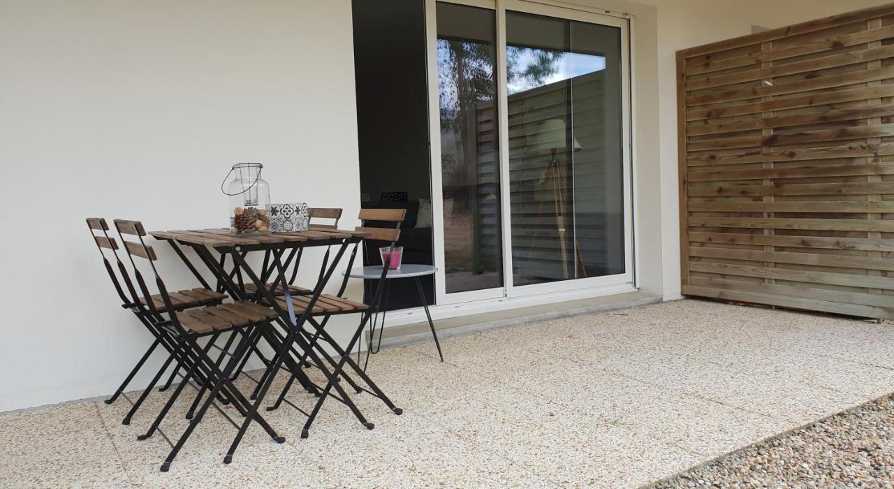 Charmant Studio Residence Avec Terrasse Jardin Au Centre De Vannes Exterior foto
